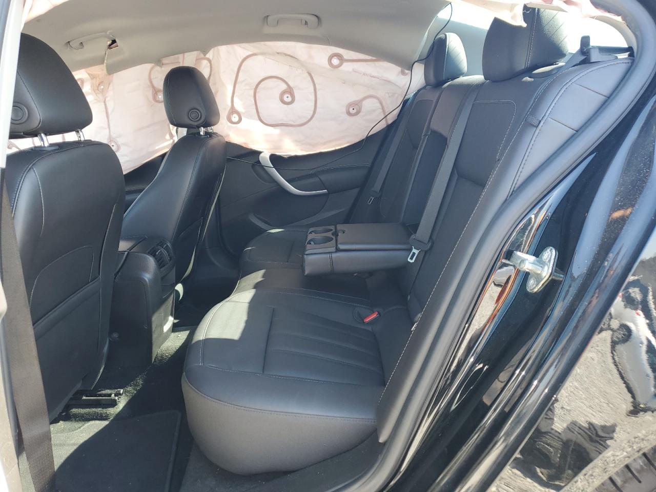 2017 Buick Regal - Image 10