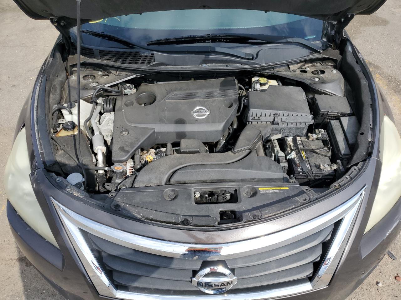 2015 Nissan Altima - Image 11