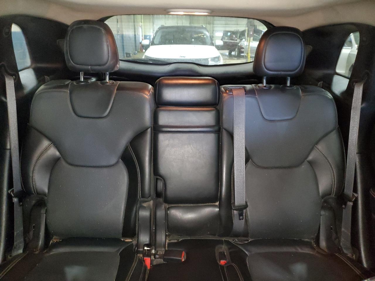 2015 Jeep Grand Cherokee - Image 10