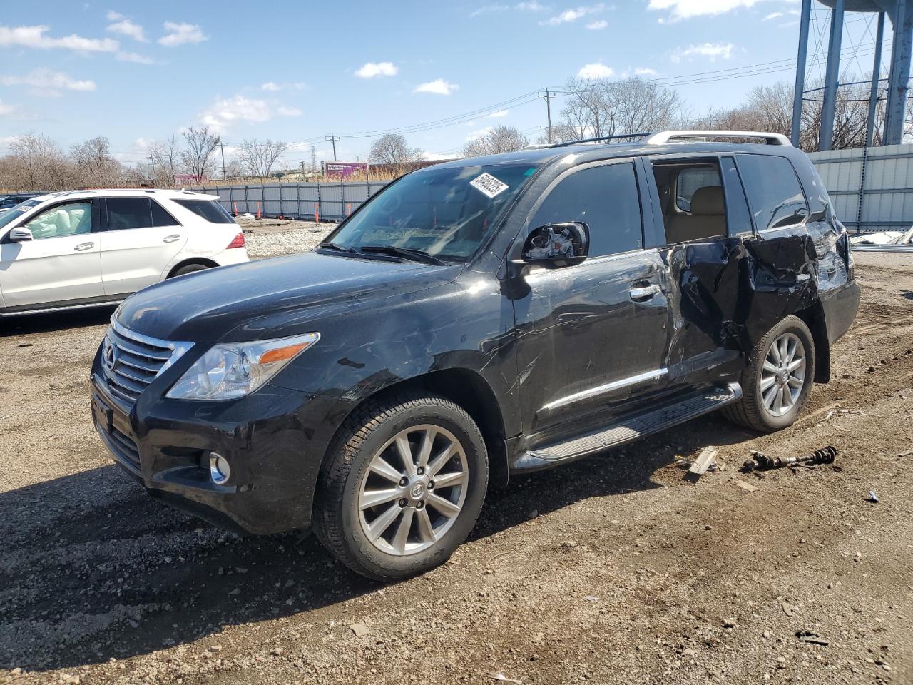 2011 Lexus Lx 570 na sprzedaż w Chicago Heights, IL - Side