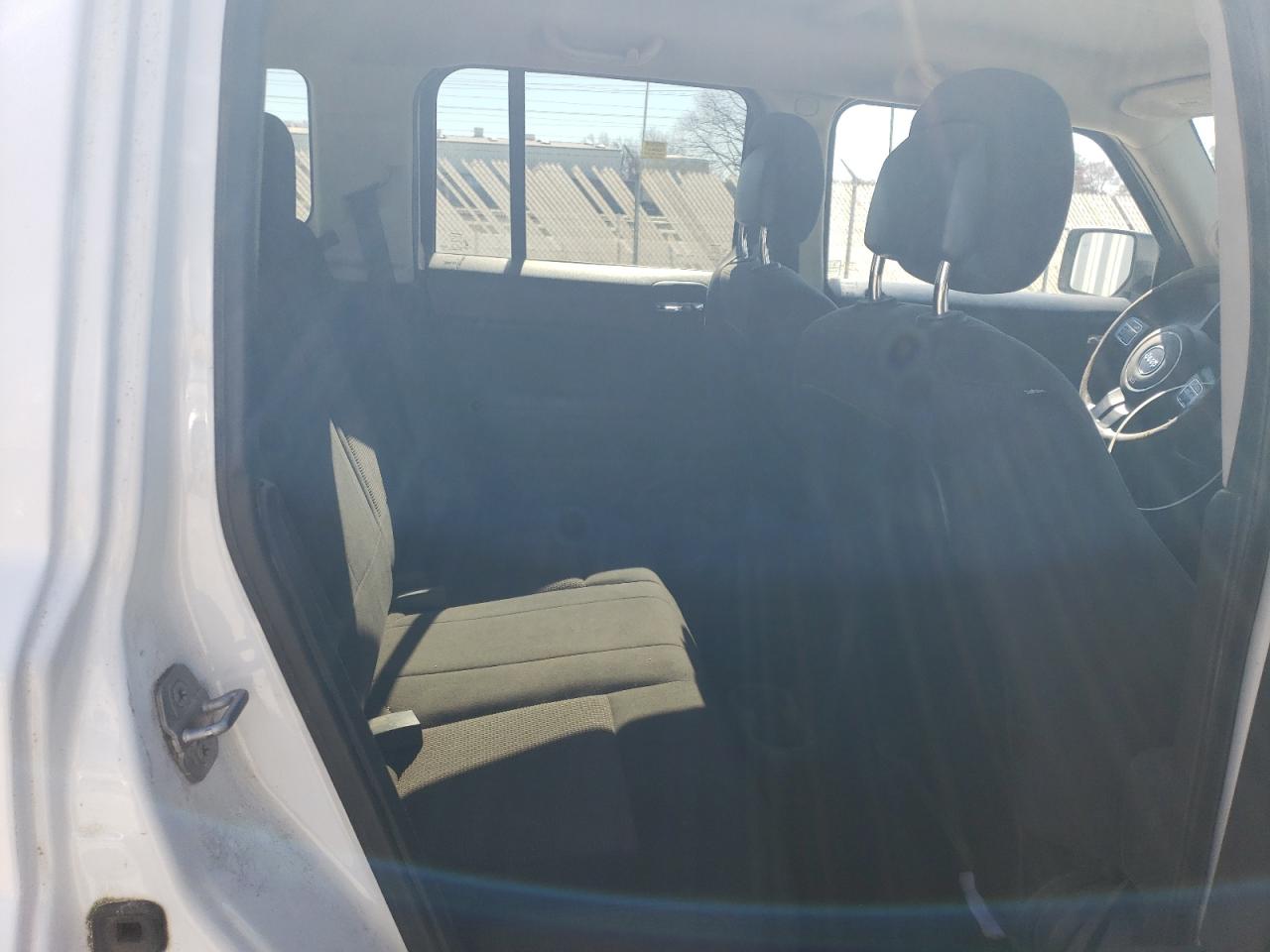 2014 Jeep Liberty (Patriot) - Image 11
