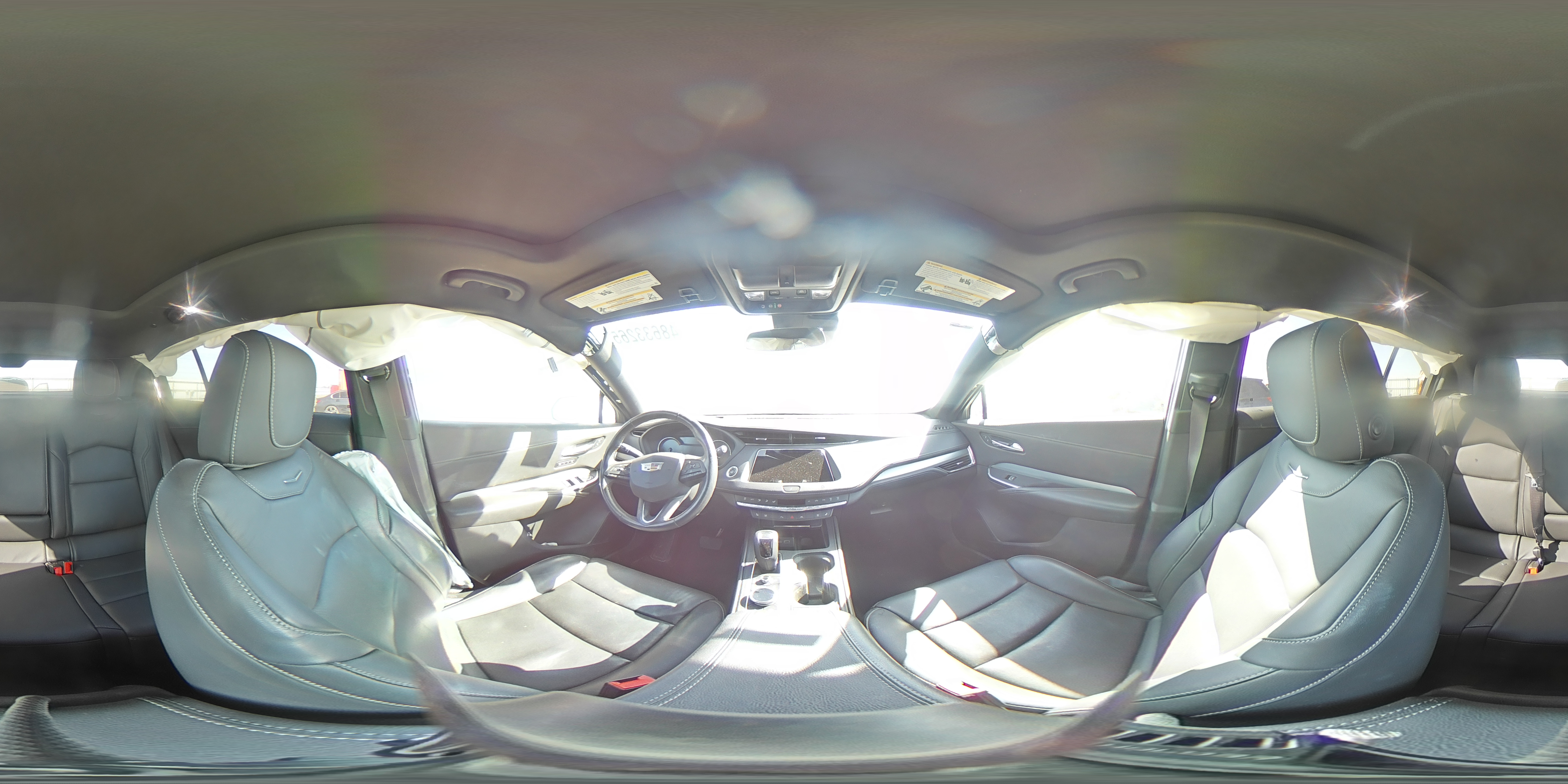 2019 Cadillac XT4 - Image 12