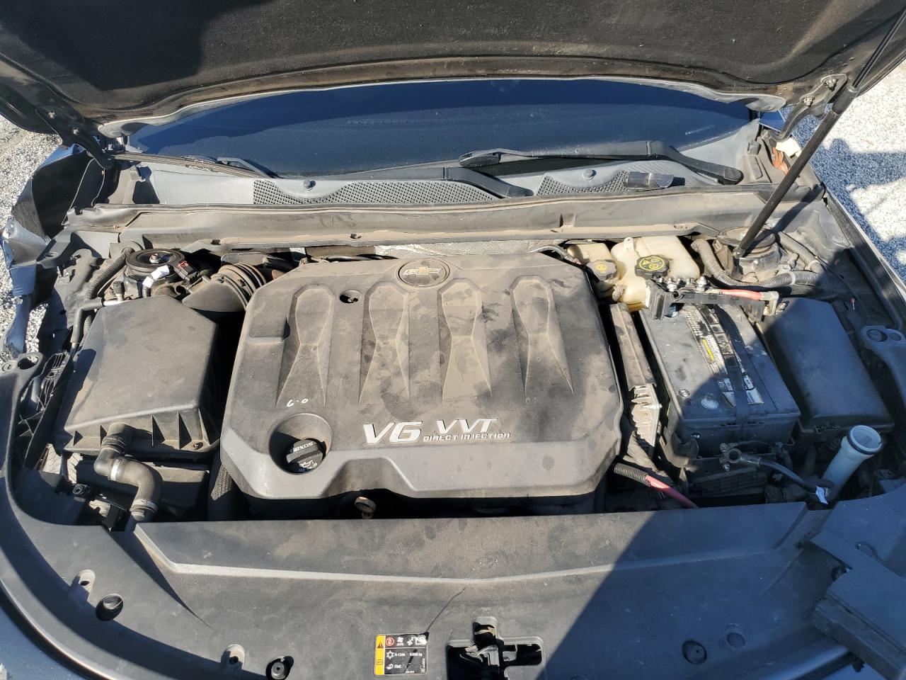 2014 Chevrolet Impala - Image 11
