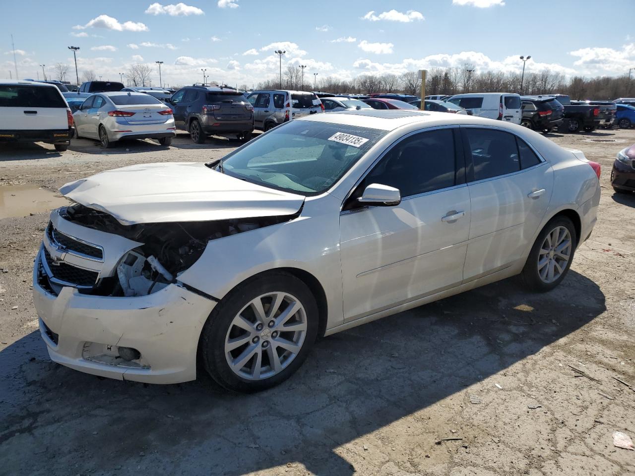 2013 Chevrolet Malibu 2Lt zu verkaufen in Indianapolis, IN - Front End