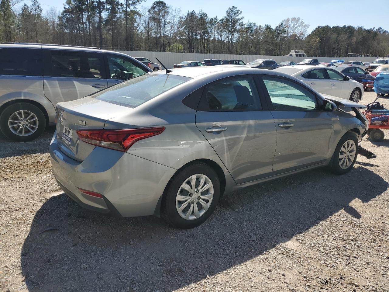 2022 Hyundai Accent - Image 3