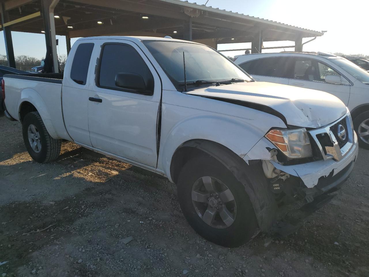 2012 Nissan Navara (Frontier) - Image 4