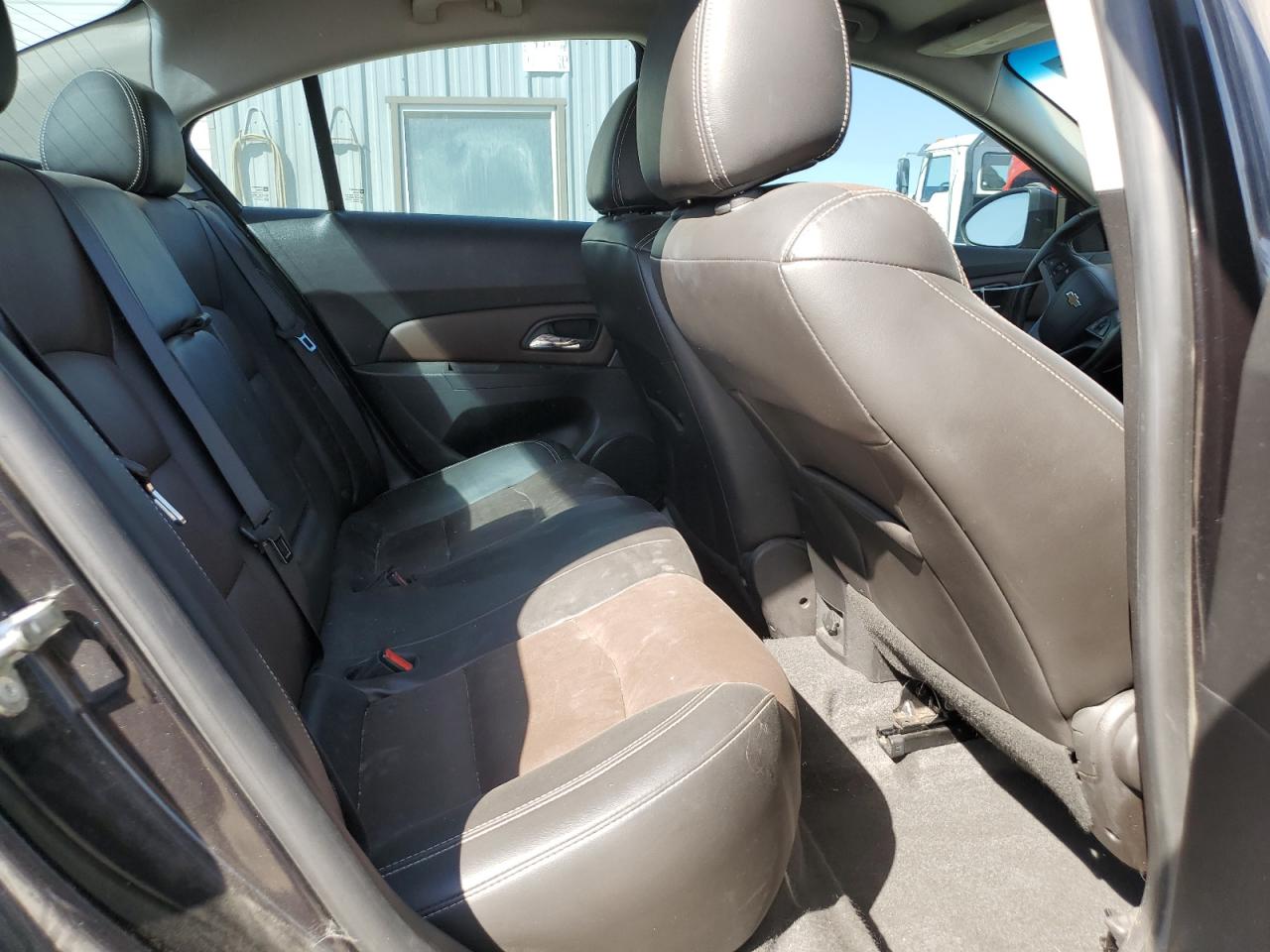 2015 Chevrolet Cruze - Image 10