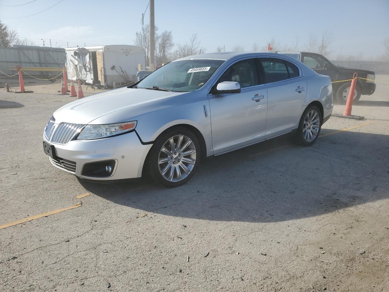 2010 Lincoln MKS - Image 1