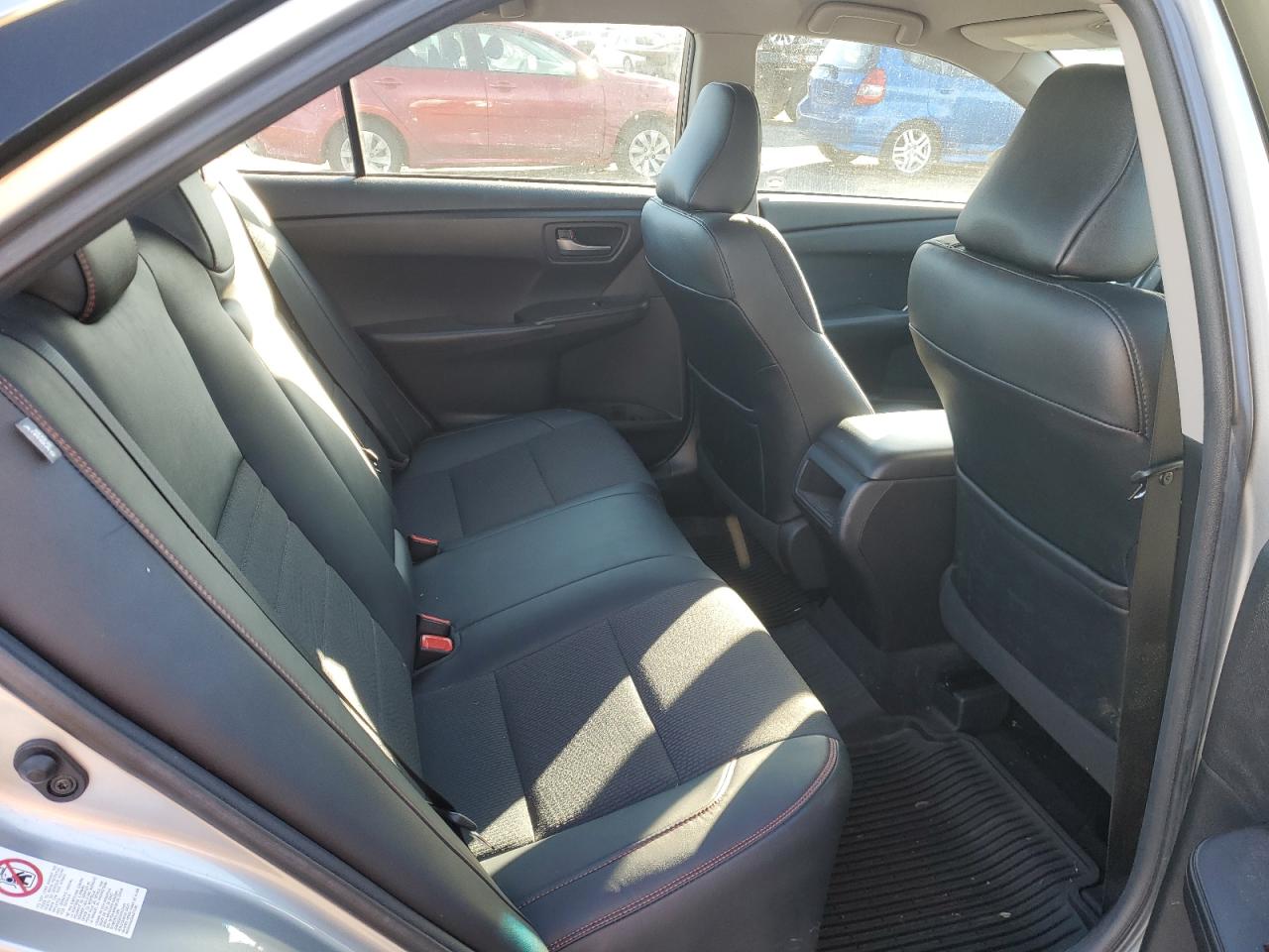 2017 Toyota Camry - Image 10