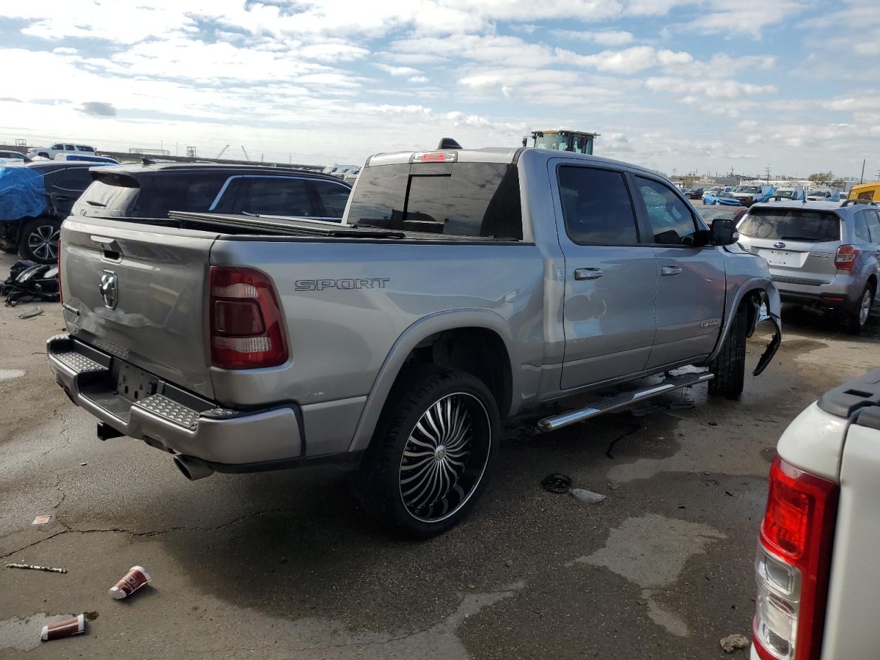 2022 RAM 1500 - Image 3