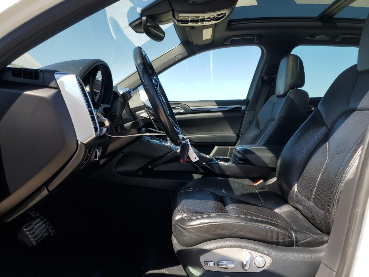 2017 Porsche Cayenne - Image 7