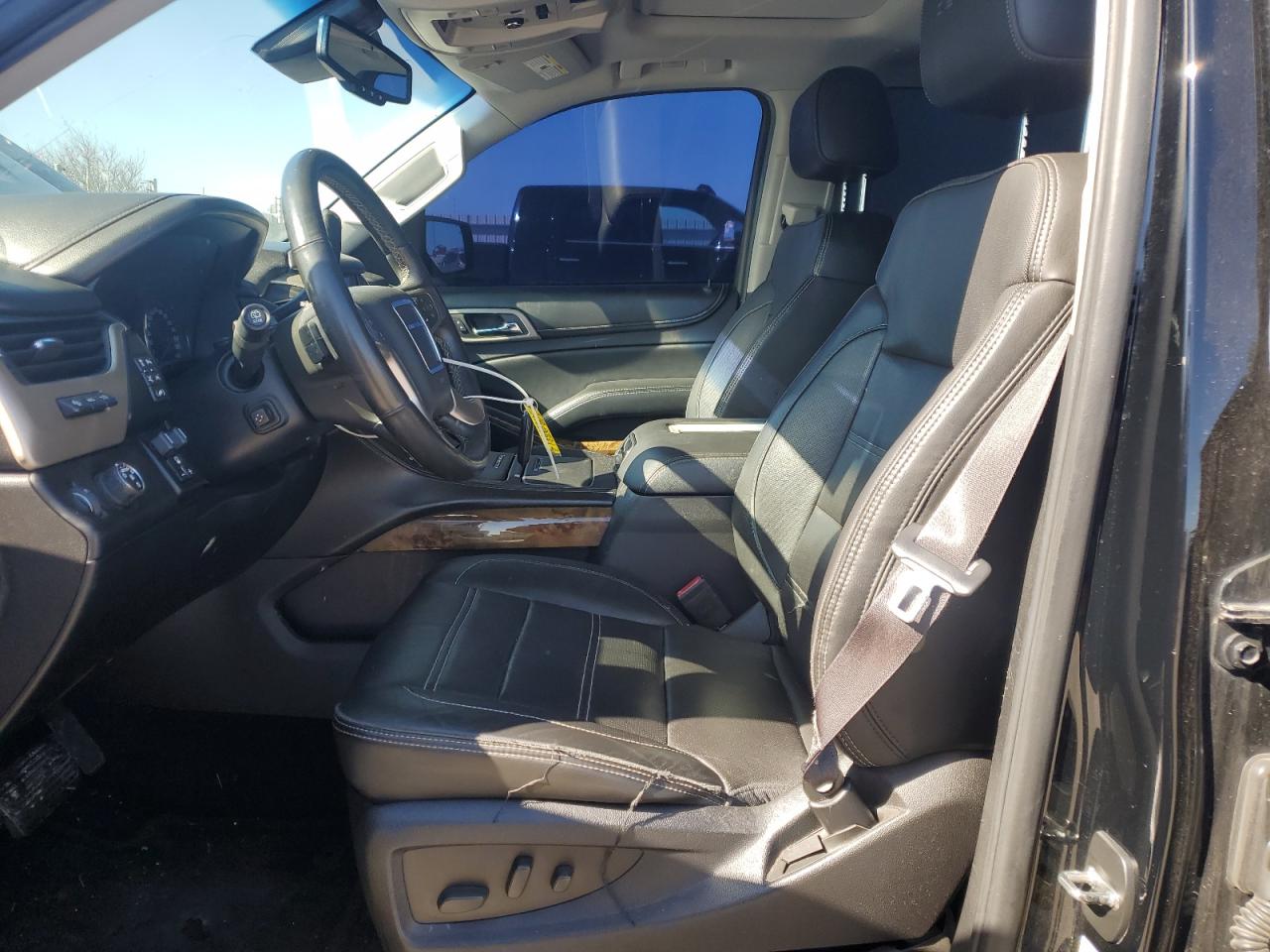 2016 GMC Yukon - Image 7