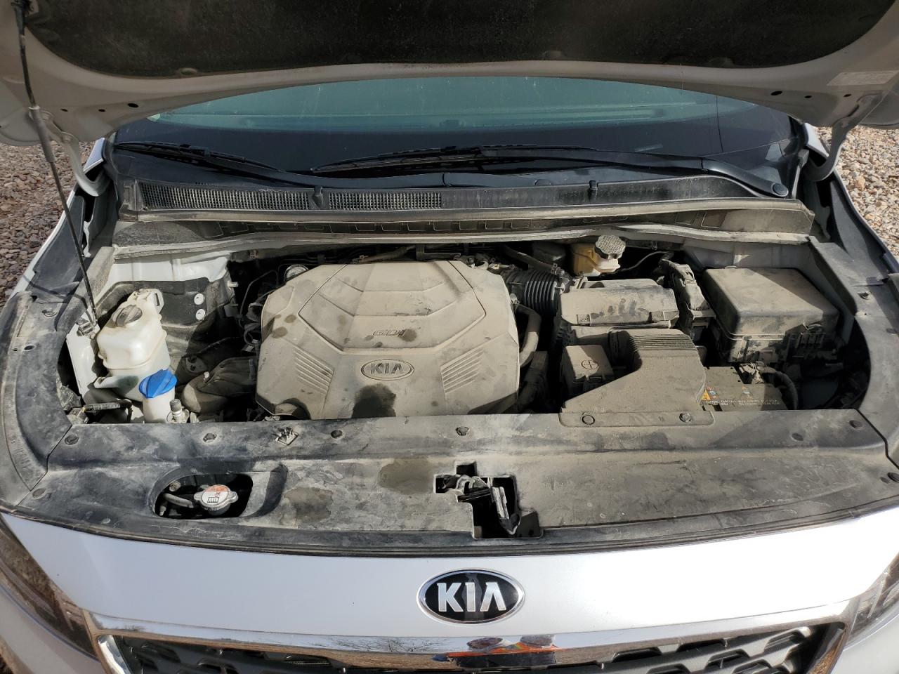 2021 Kia Sedona - Image 12