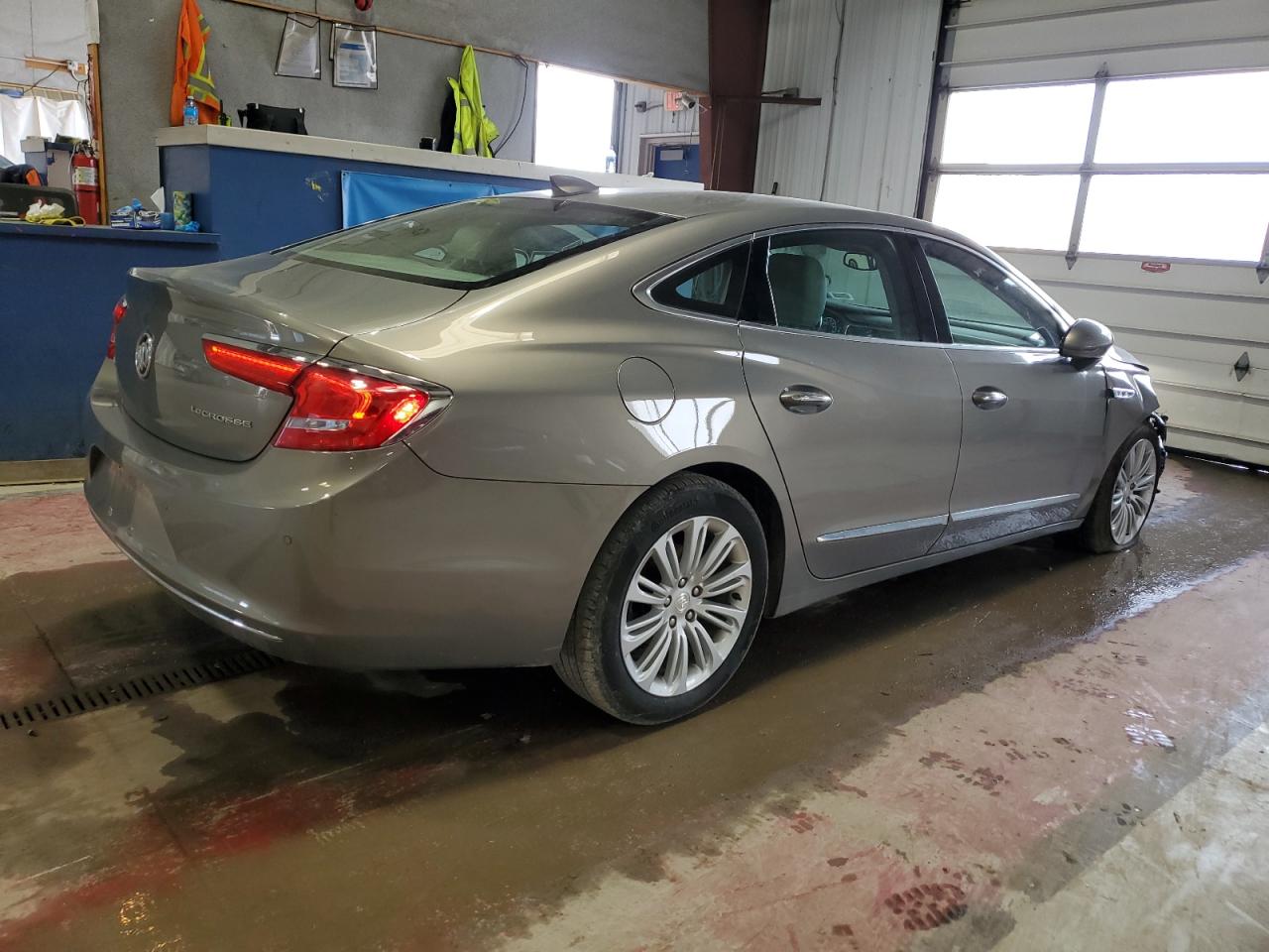 2018 Buick LaCrosse - Image 3