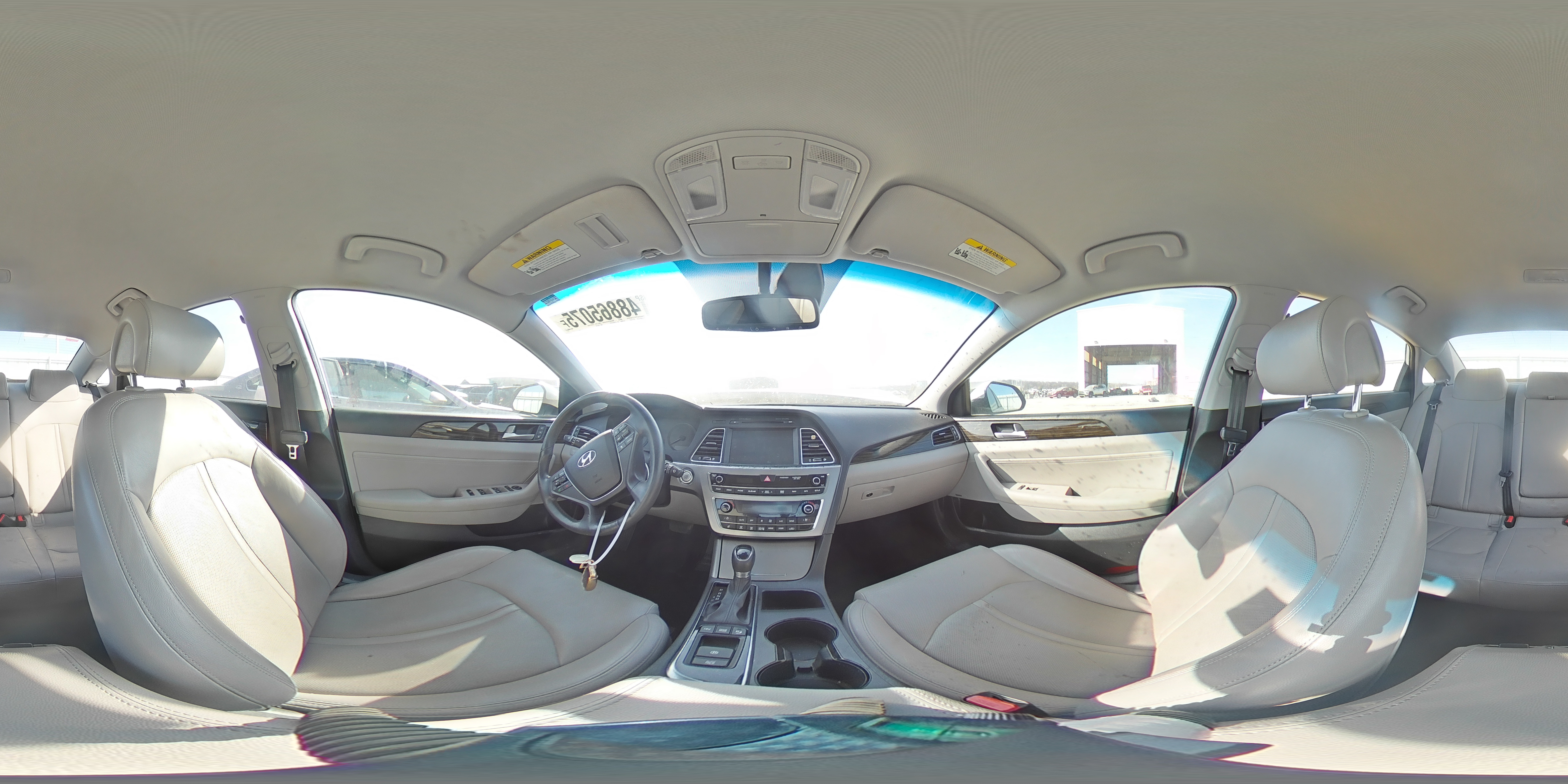 2016 Hyundai Sonata - Image 13