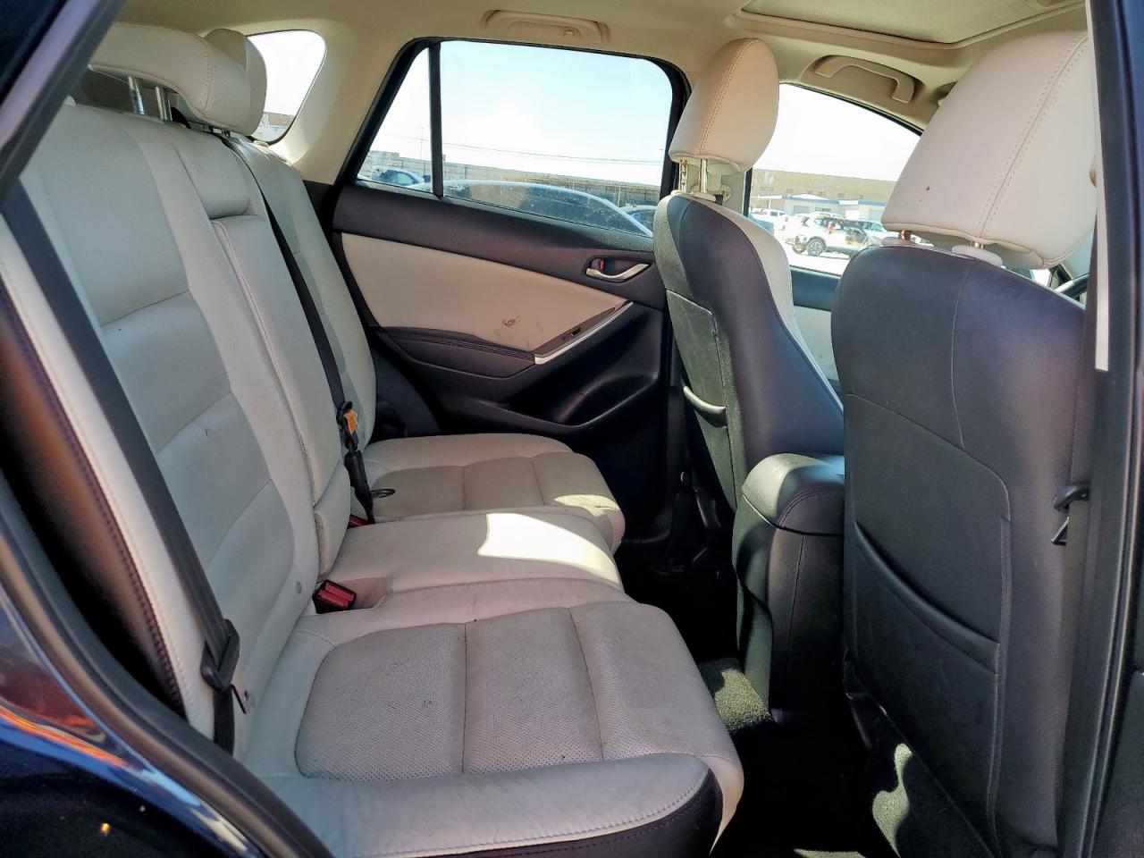 2016 Mazda CX-5 - Image 11