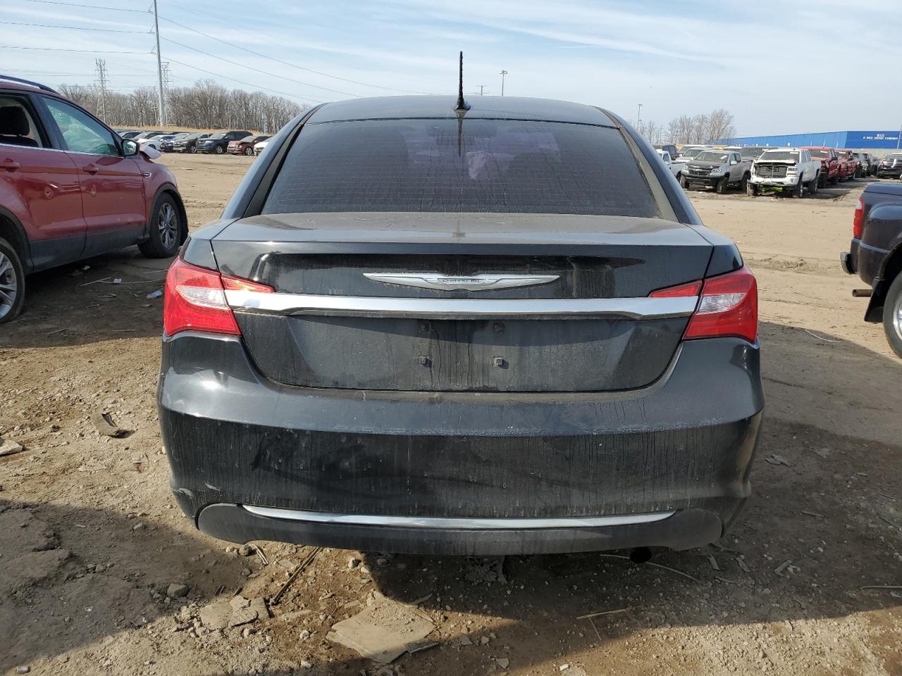 2013 Chrysler 200 - Image 6
