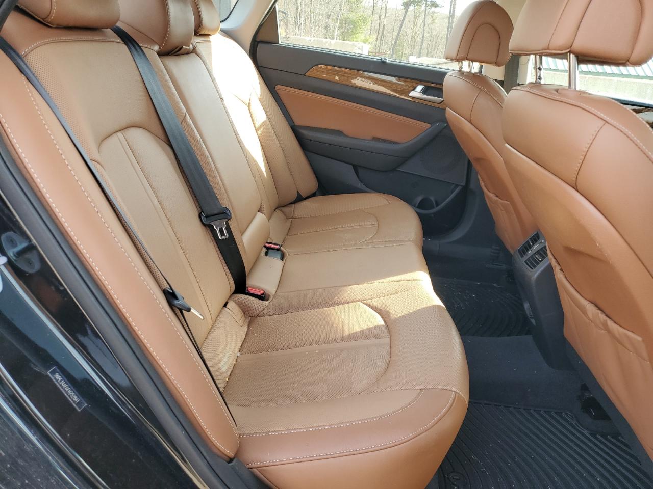 2015 Hyundai Sonata - Image 10