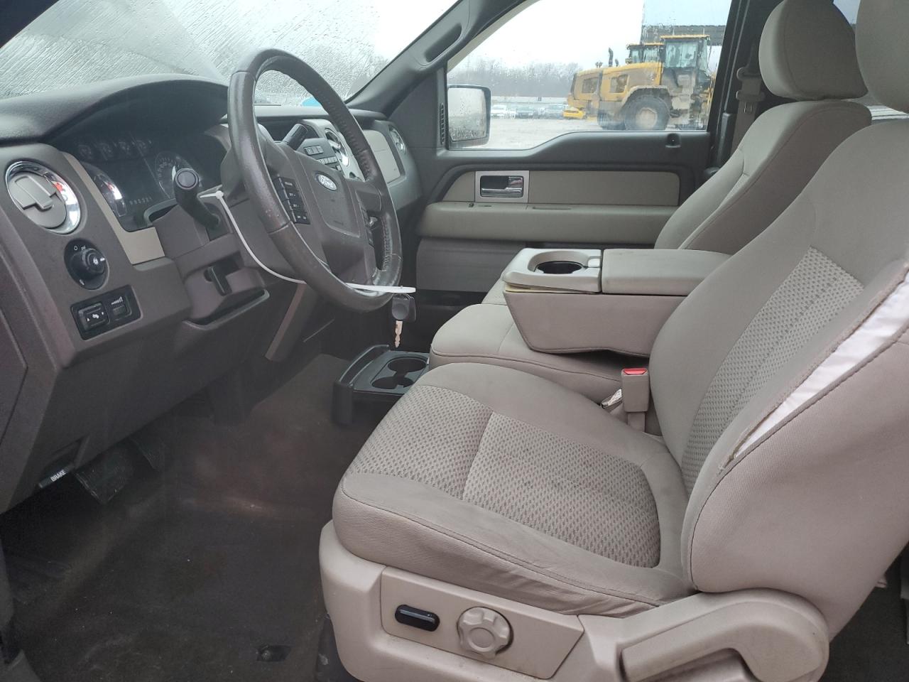 2010 Ford F-150 - Image 7