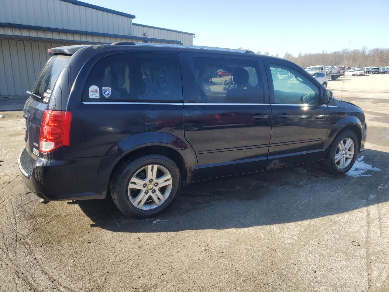 2011 Dodge Caravan - Image 3
