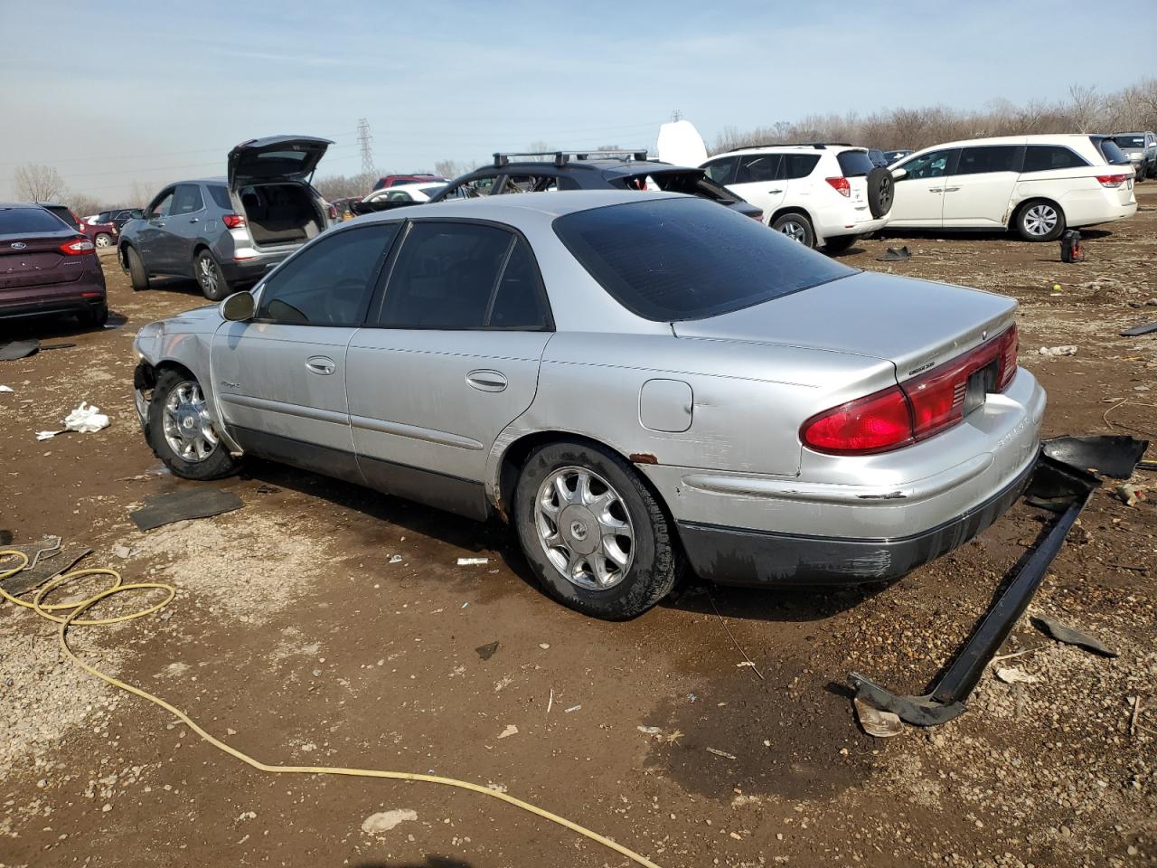 2001 Buick Regal - Image 2