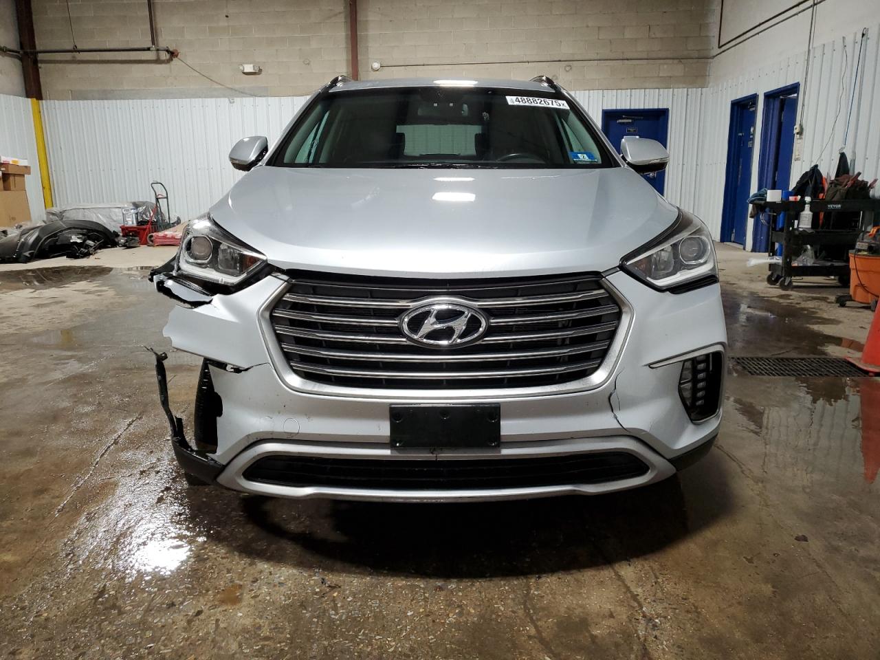 2018 Hyundai Santa Fe - Image 5