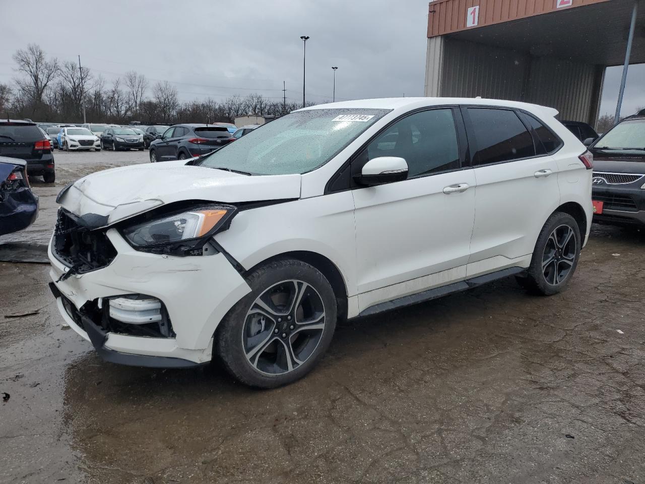 2020 Ford Edge - Image 1