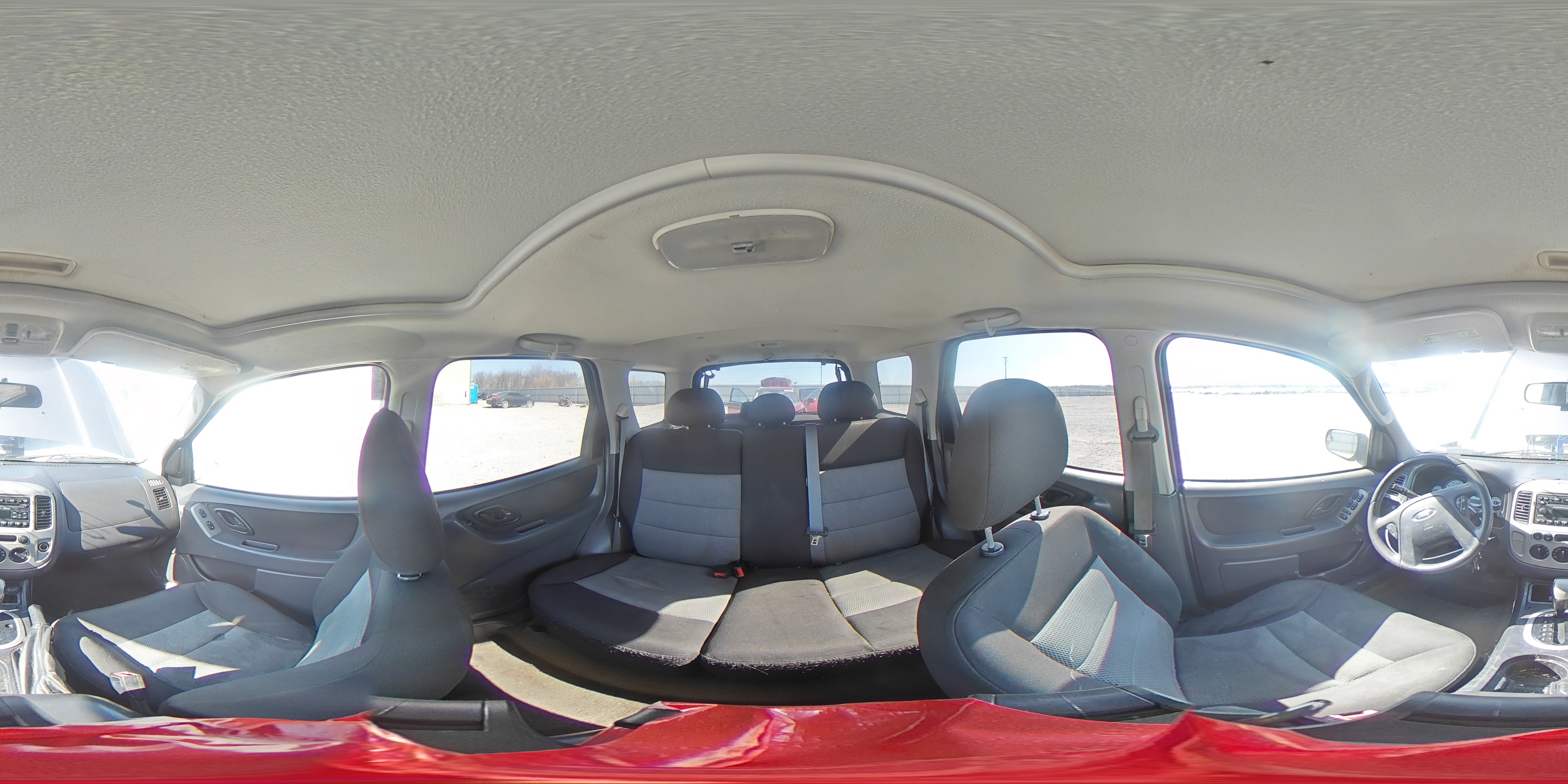 2007 Ford Escape - Image 14