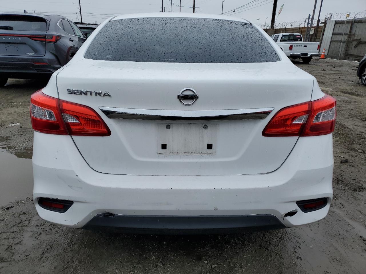 2016 Nissan Sentra - Image 6