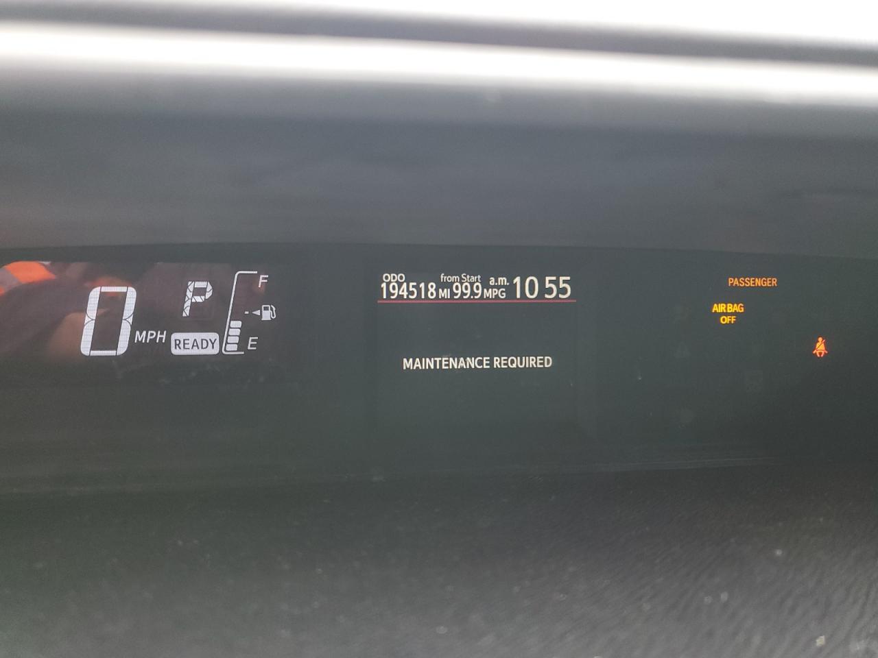 2015 Toyota Prius - Image 9