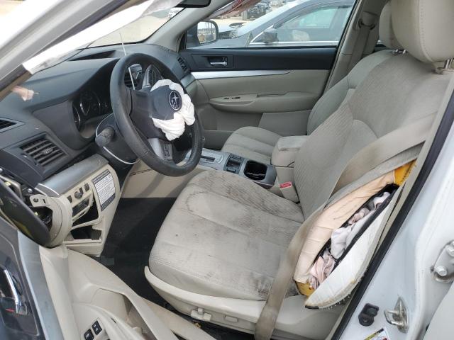 SUBARU OUTBACK 2012 Белы
