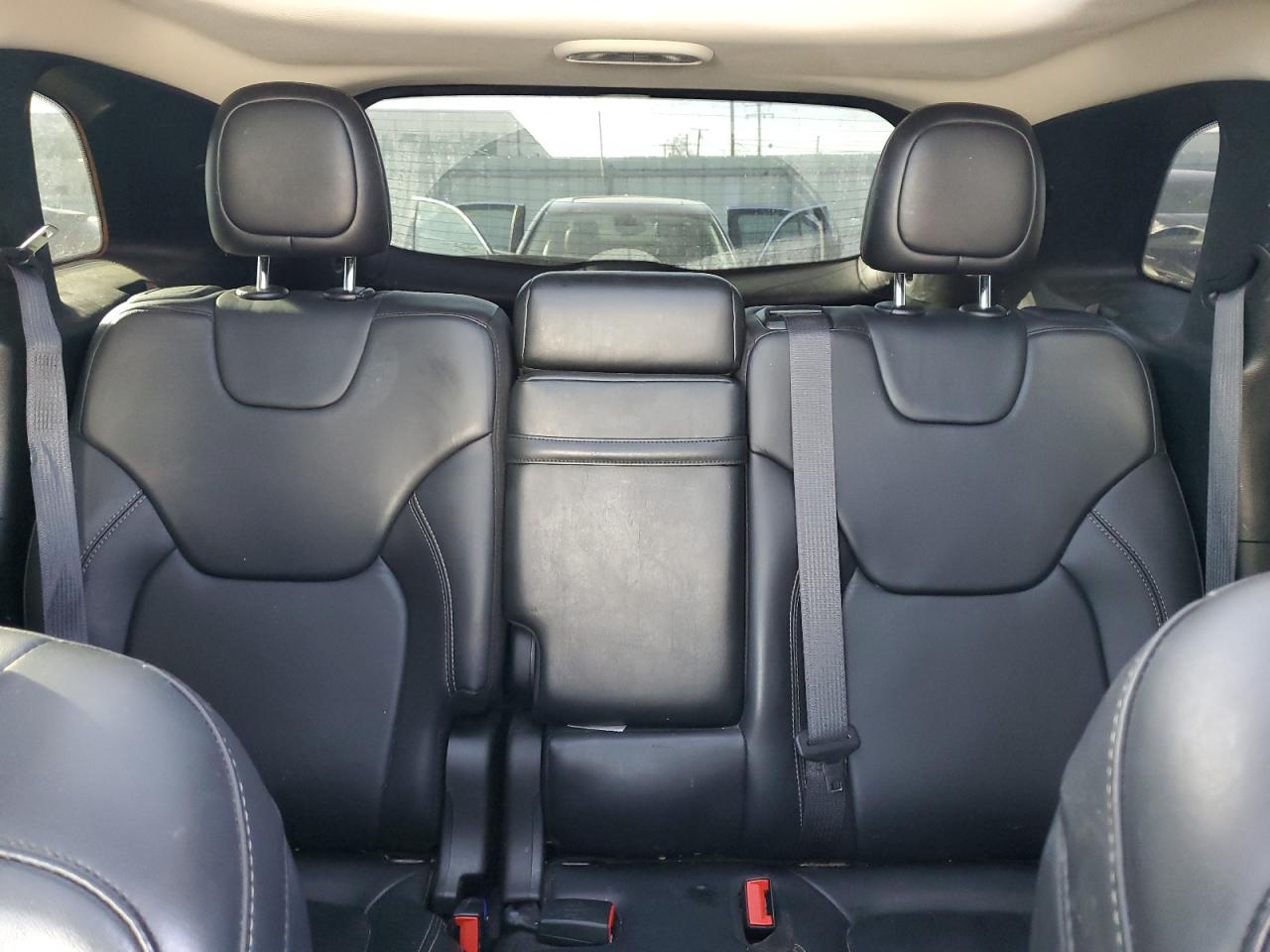 2017 Jeep Grand Cherokee - Image 10