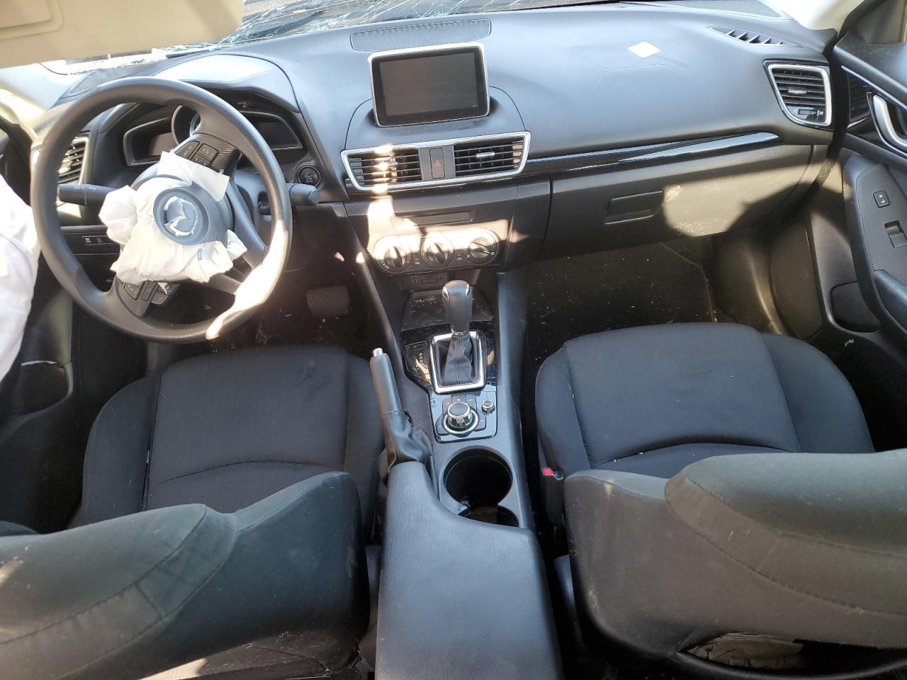 2015 Mazda 3 - Image 8