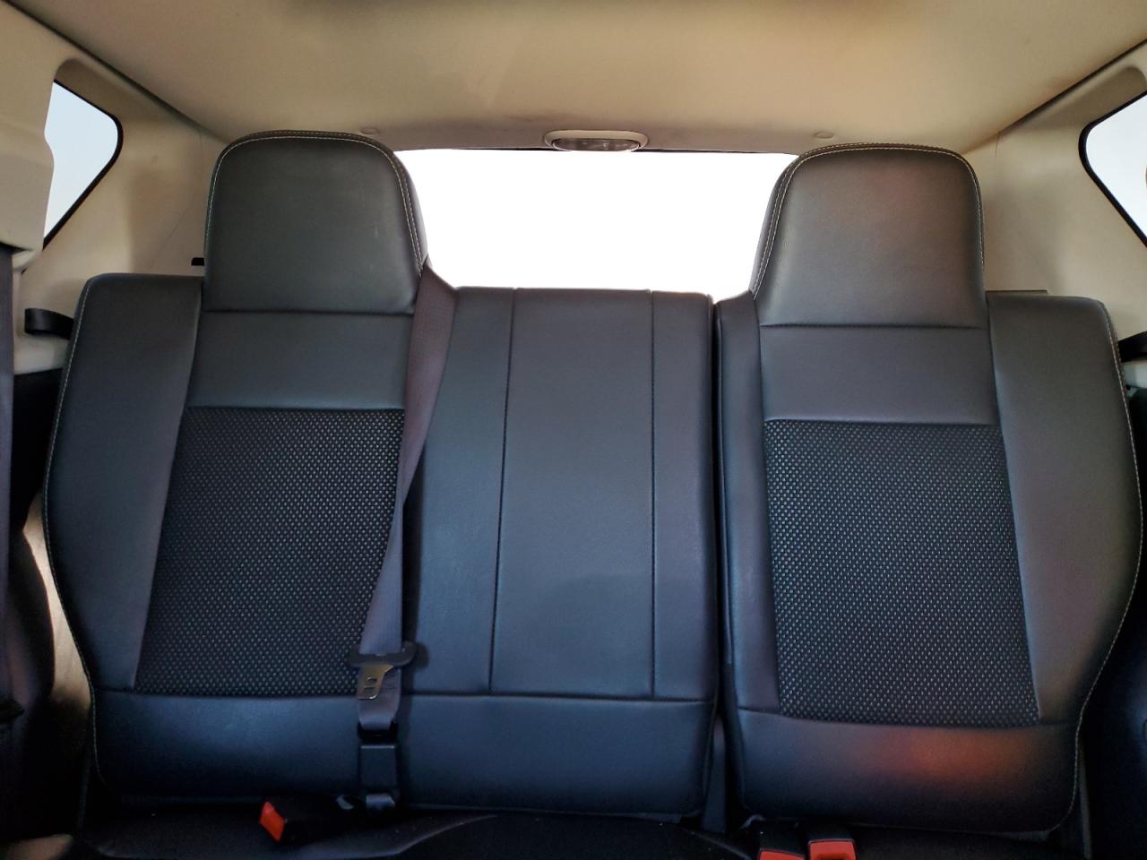 2016 Jeep Compass - Image 10