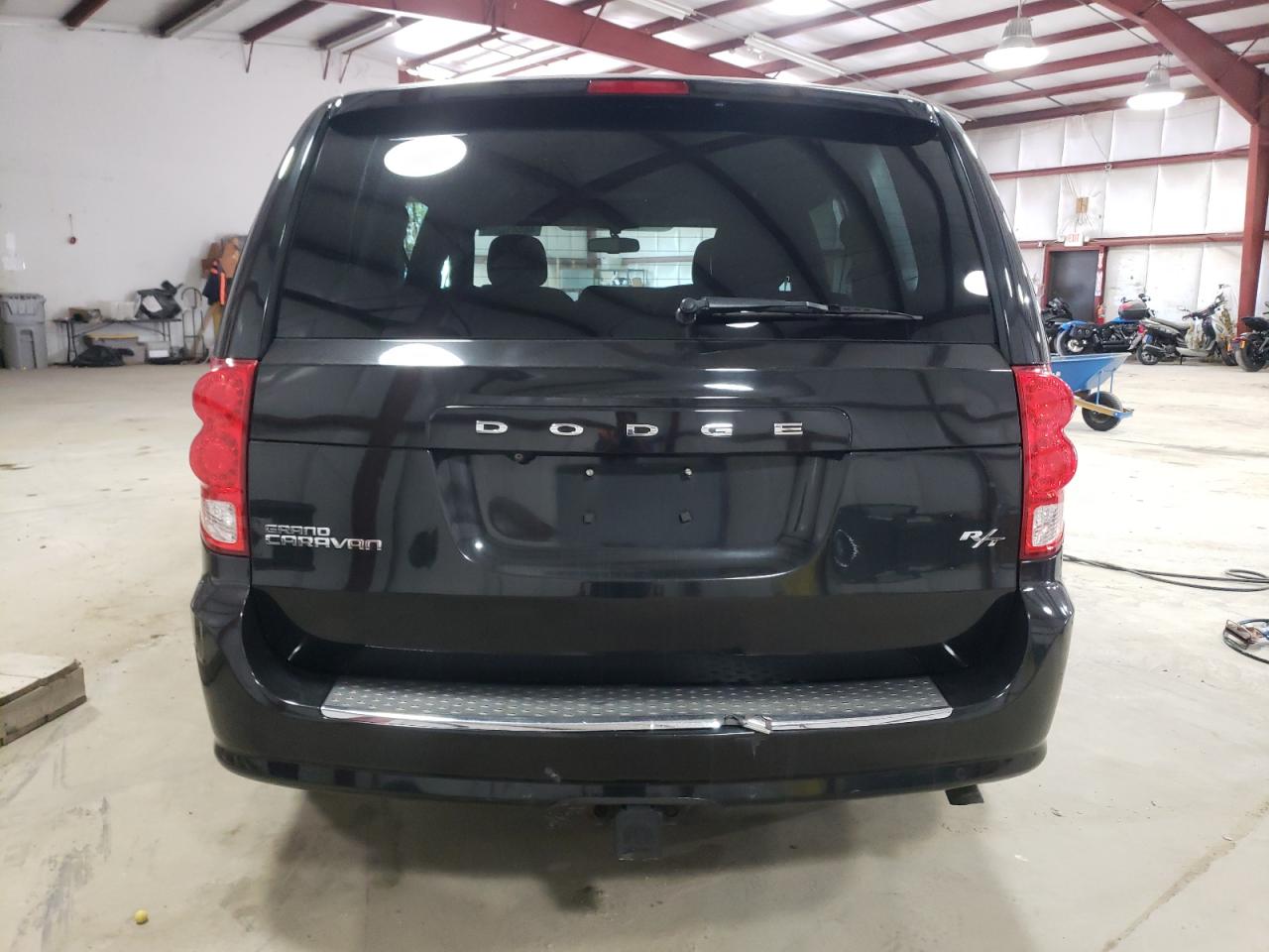 2012 Dodge Caravan - Image 6