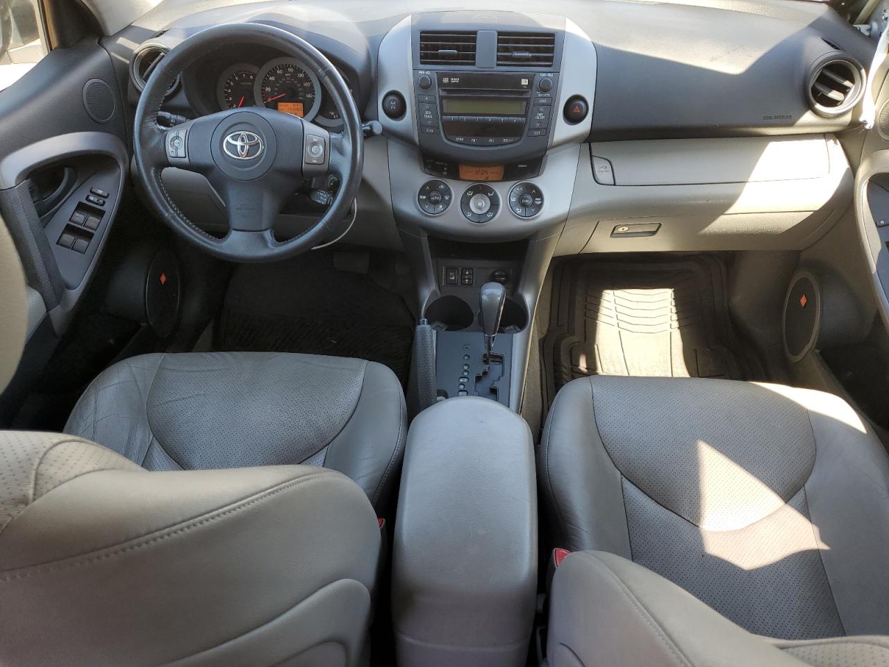 2008 Toyota Rav4 Limited VIN: JTMBK31V585046615 Lot: 50767085