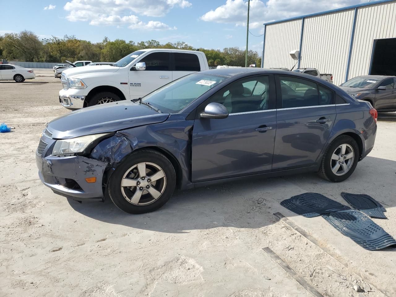 2013 Chevrolet Cruze - Image 1