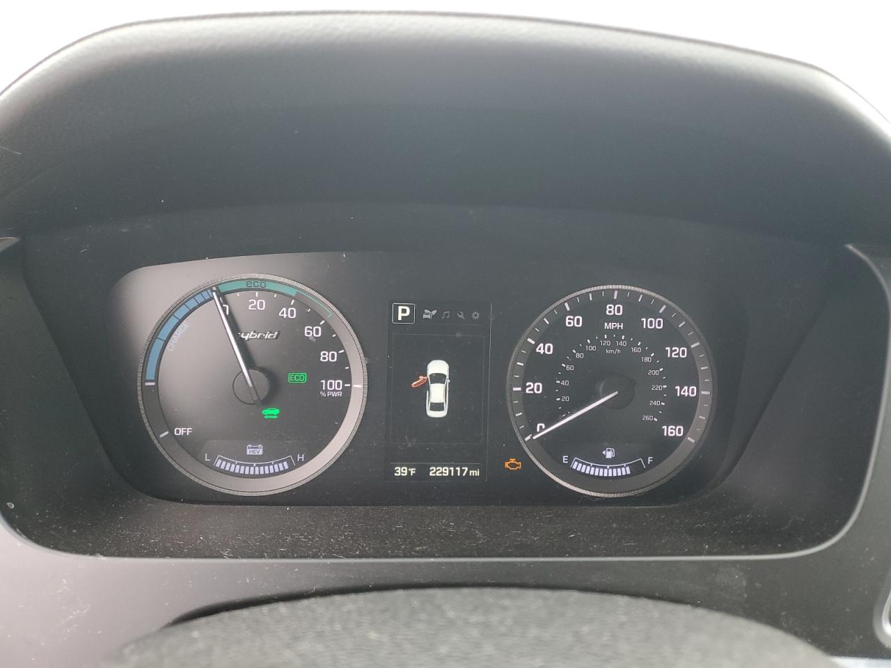 2017 Hyundai Sonata - Image 9