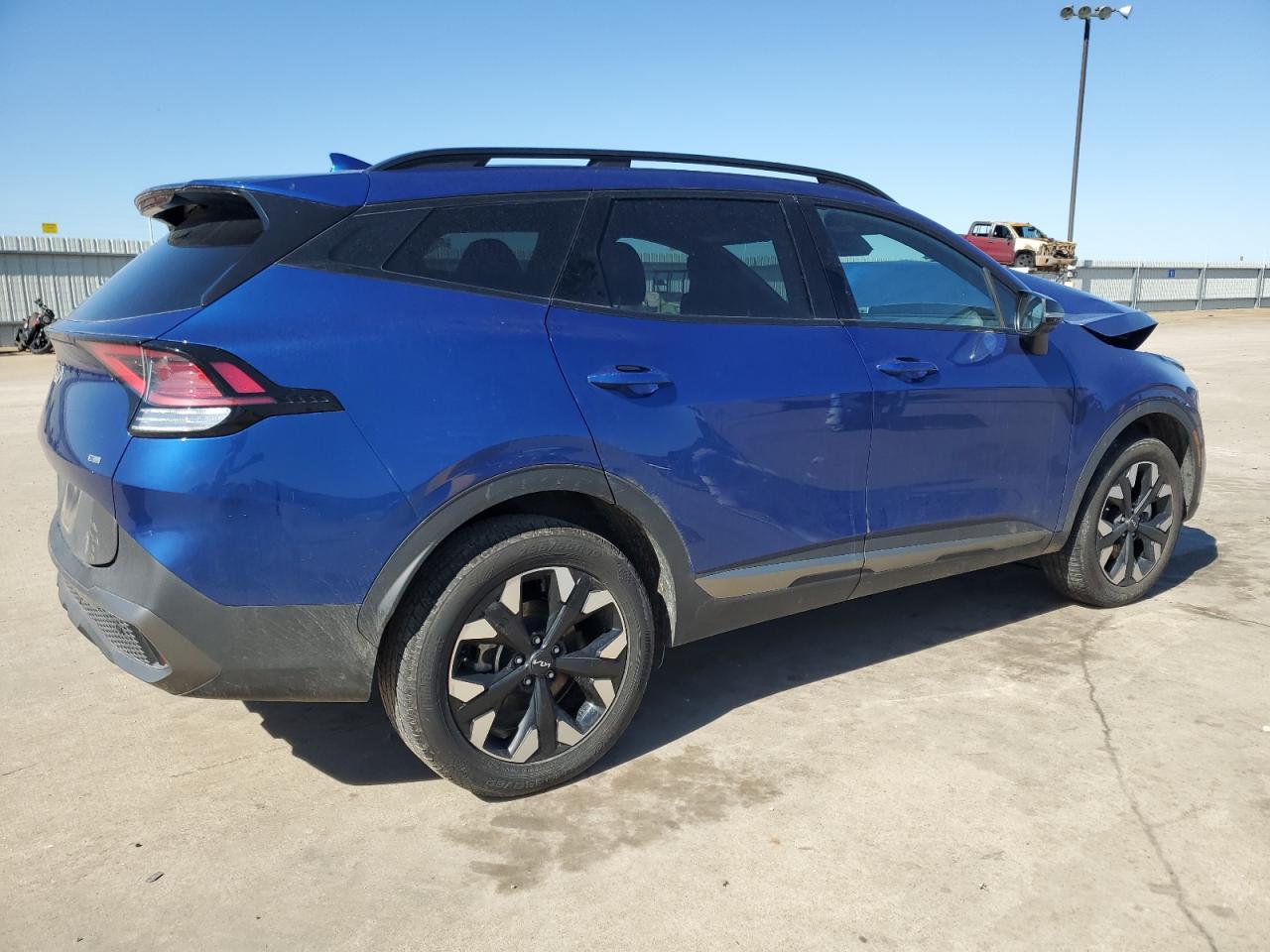 2024 Kia Sportage - Image 3