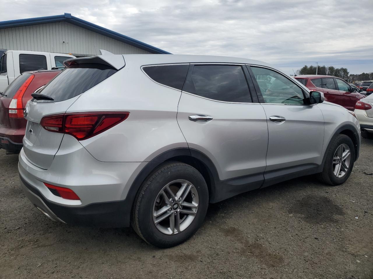 2017 Hyundai Santa Fe - Image 3