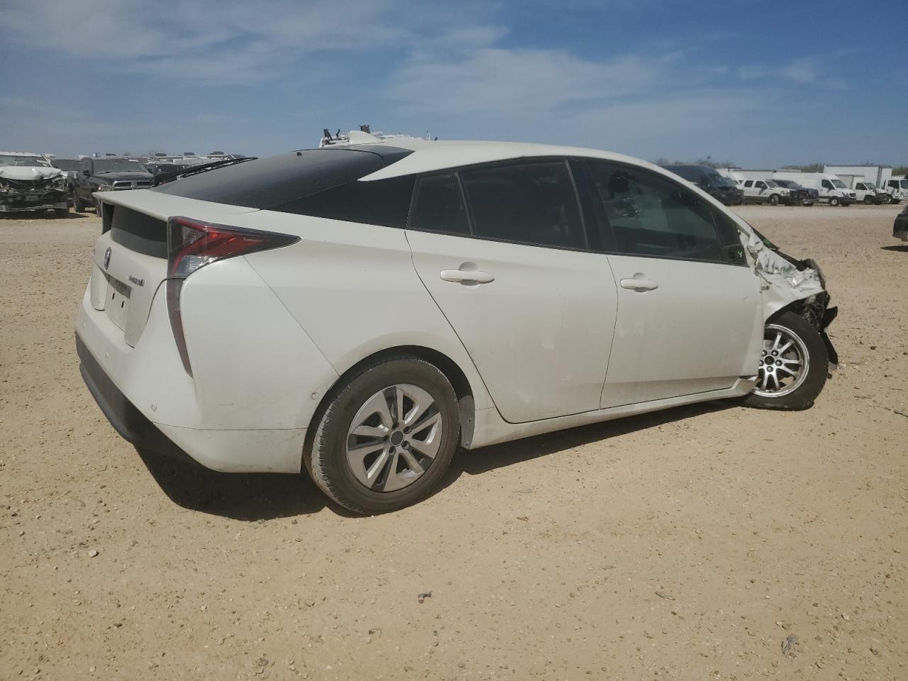 2018 Toyota Prius - Image 3