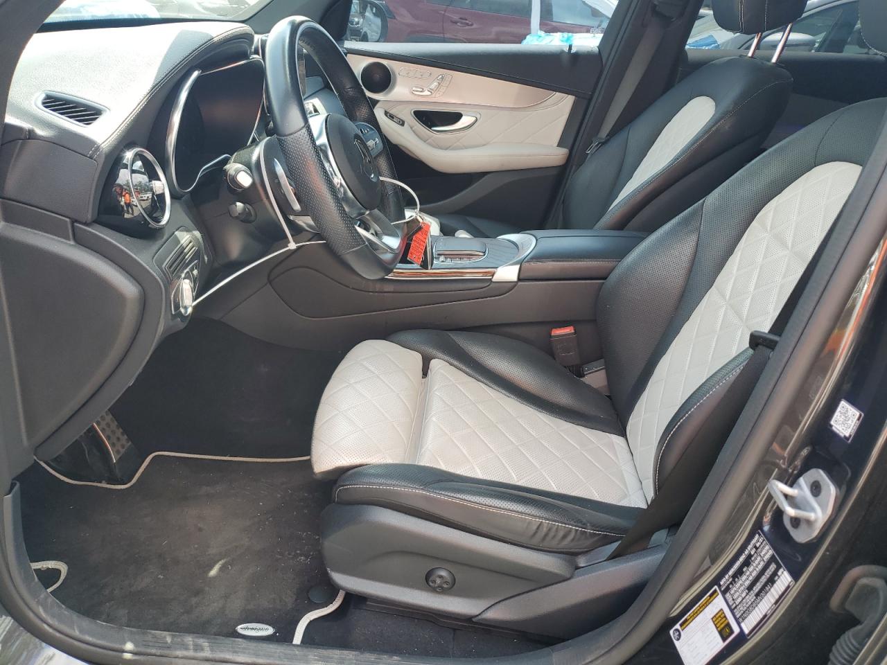 2021 Mercedes-Benz GLC - Image 7
