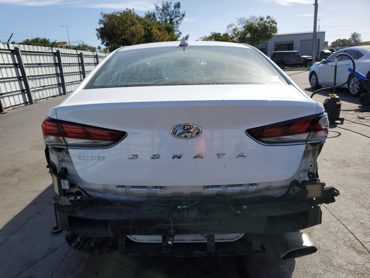 2018 Hyundai Sonata - Image 6