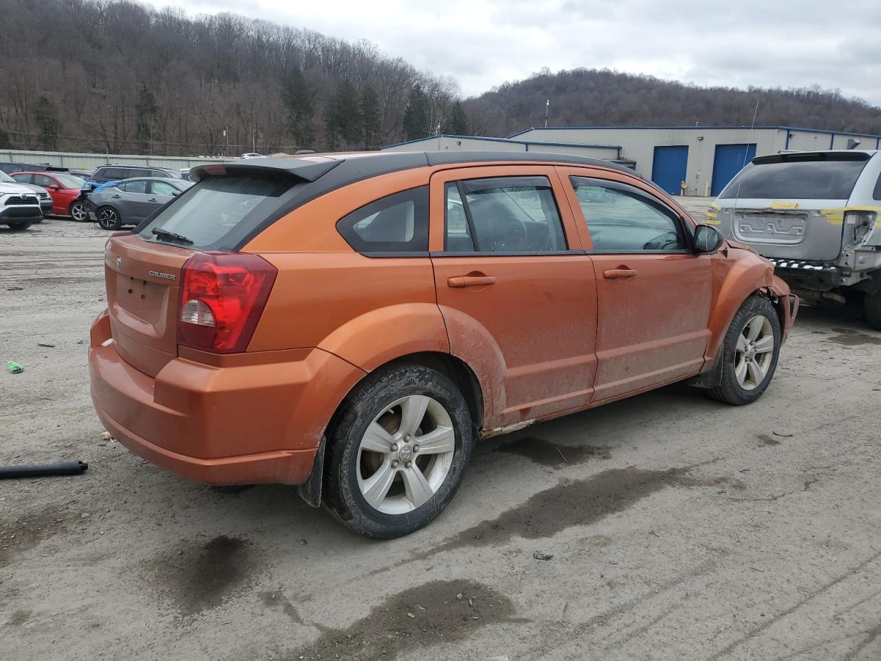 2011 Dodge Caliber - Image 3