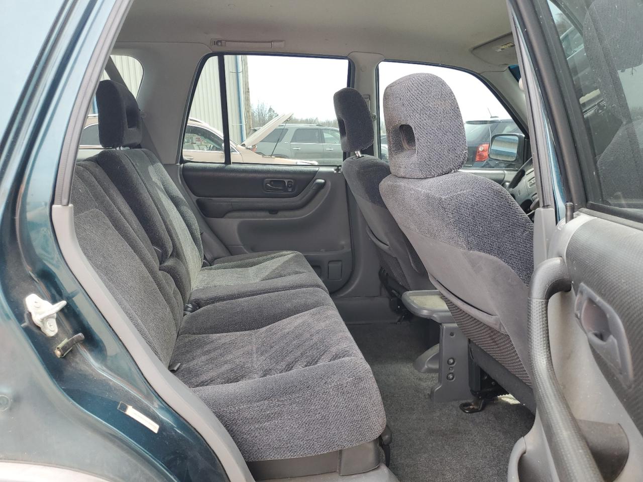 1997 Honda CR-V - Image 10