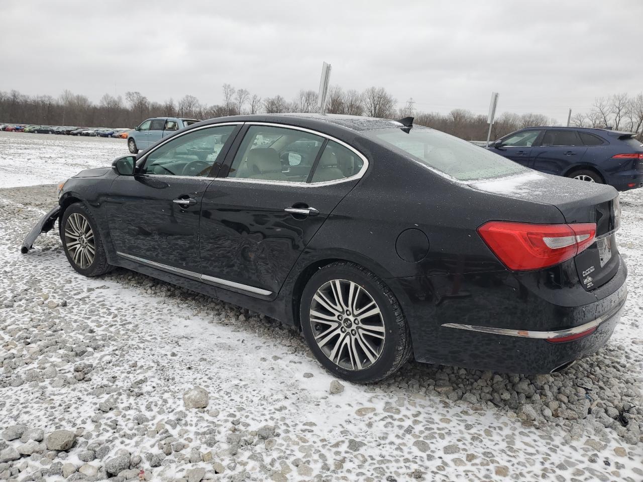 2014 Kia Cadenza - Image 2