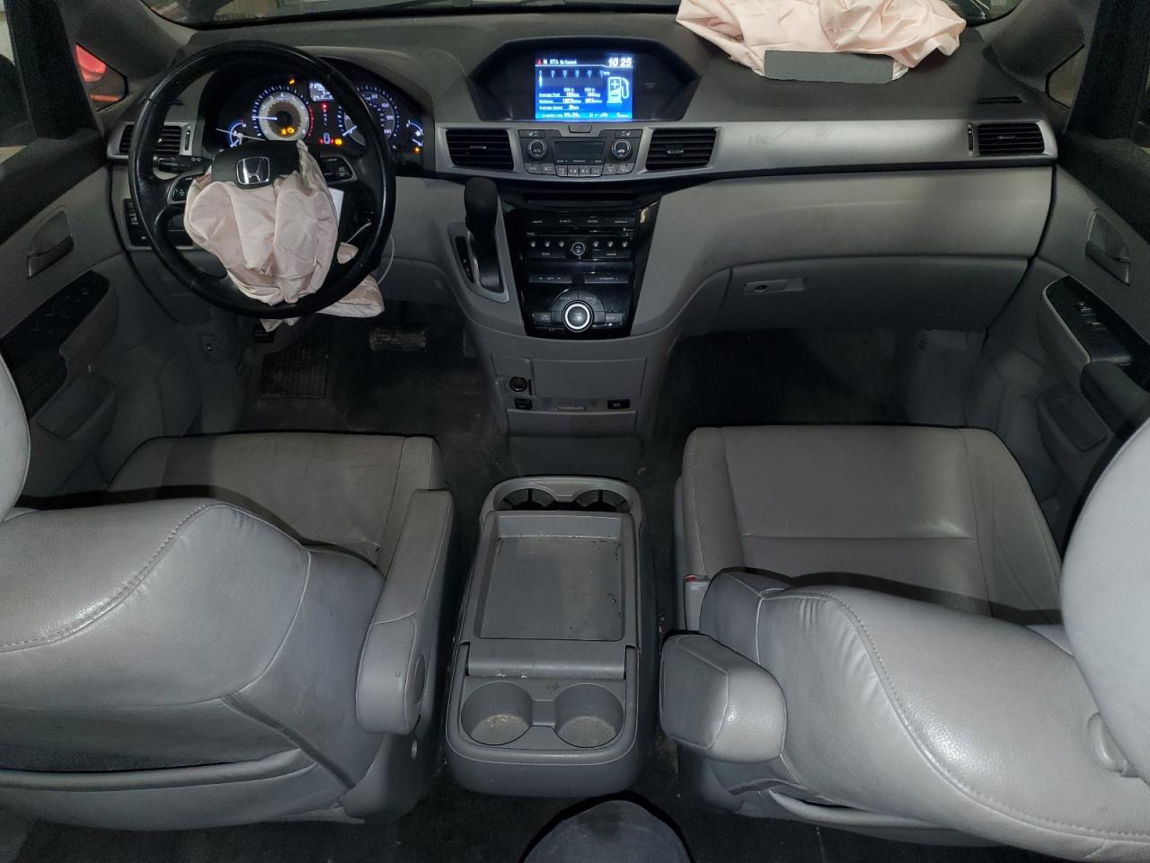 2013 Honda Odyssey - Image 8