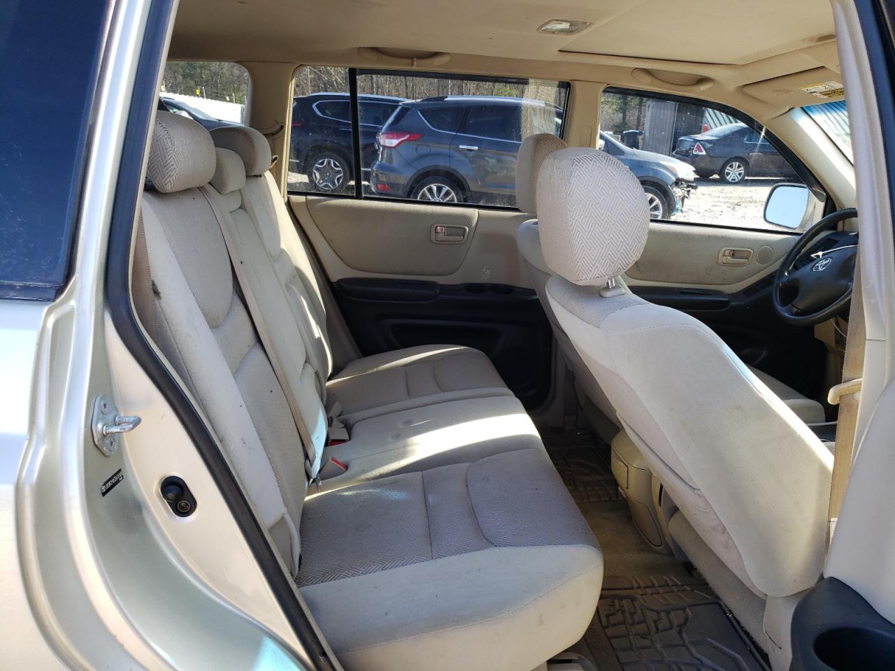 2003 Toyota Highlander - Image 11