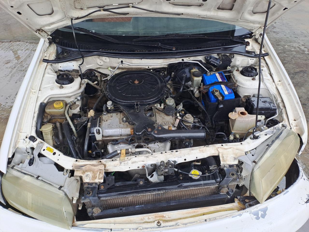 JM7BA1234W0222350 - 2000 Mazda 323 - #49557435