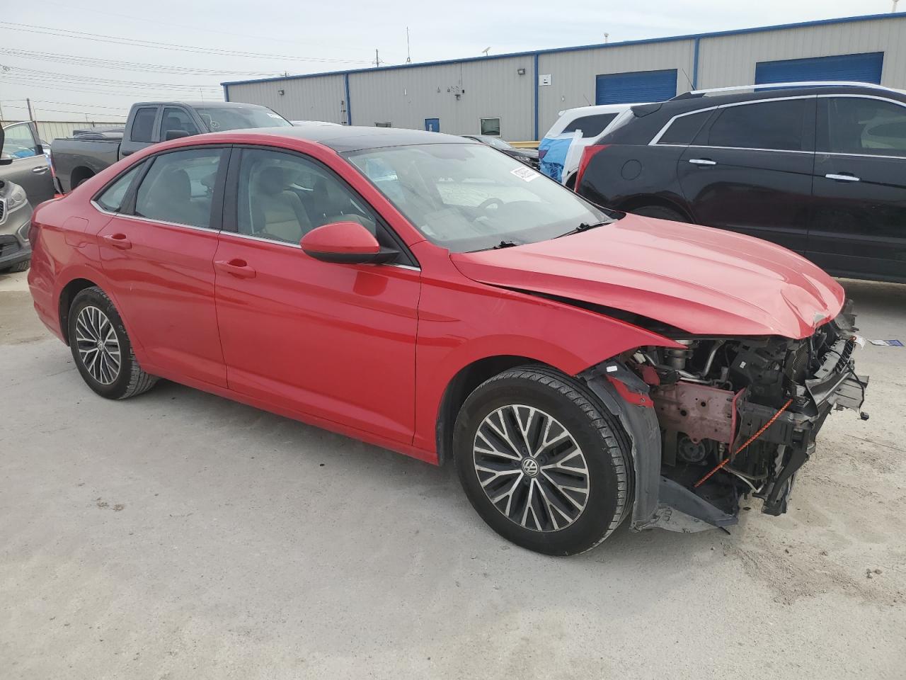 2019 Volkswagen Jetta - Image 4